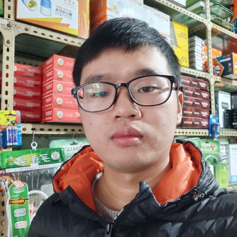 邱先生的第三张照片--大连相亲服务中心