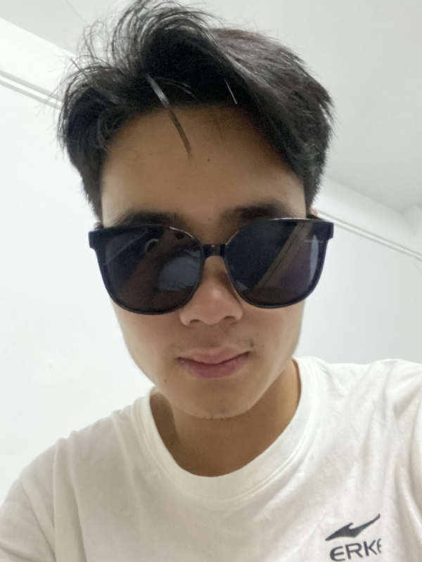 小泽的第一张照片--大连相亲服务中心