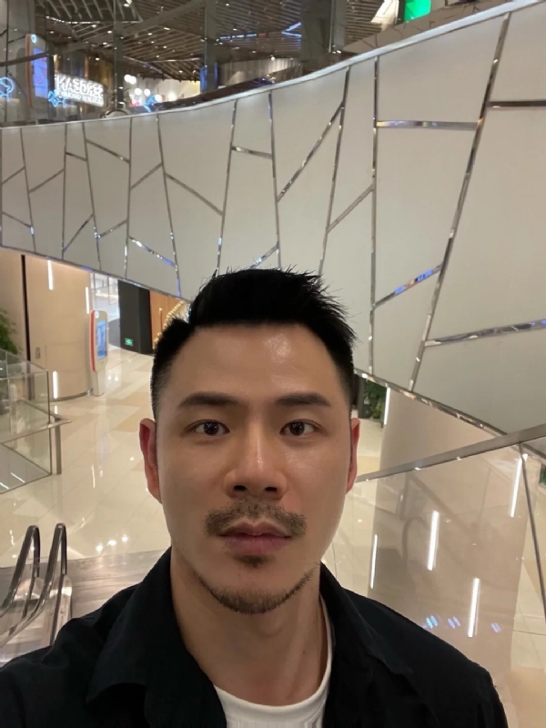 陈的第一张照片--大连相亲服务中心