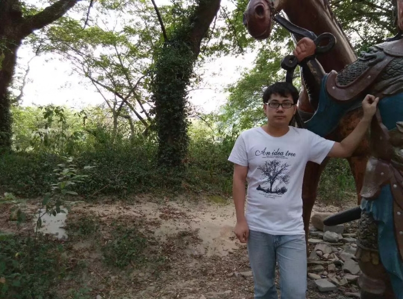 峰的第一张照片--大连相亲服务中心