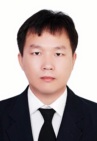 草帽借箭的第一张照片--大连相亲服务中心