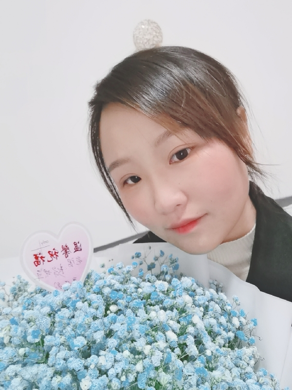 傻丫头的第一张照片--大连相亲服务中心