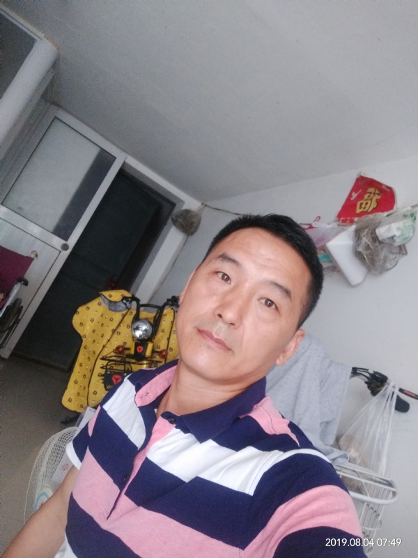 啊豹的第一张照片--大连相亲服务中心