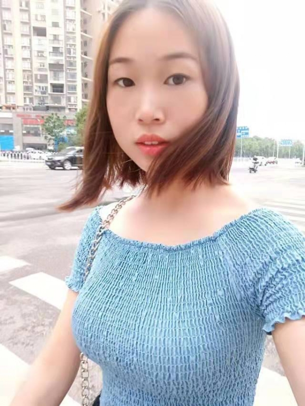 秋水伊人的第四张照片--大连相亲服务中心