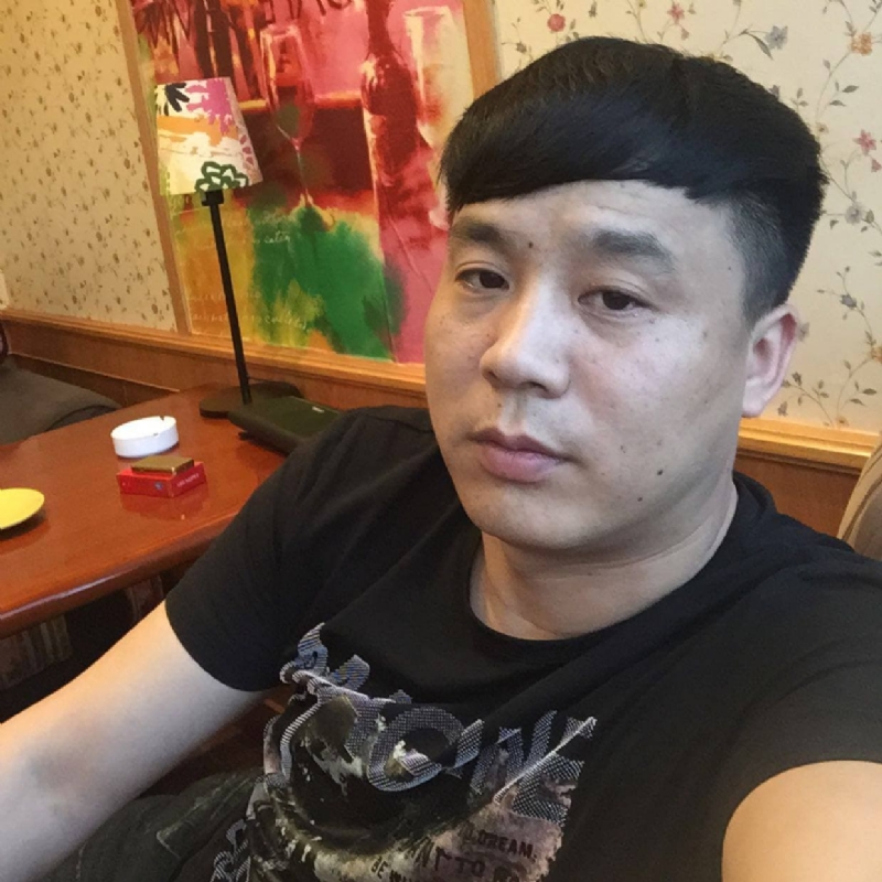 悟的第一张照片--大连相亲服务中心