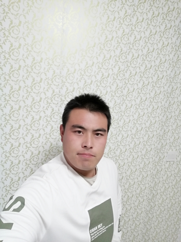 看草莓在跳舞的第一张照片--大连相亲服务中心