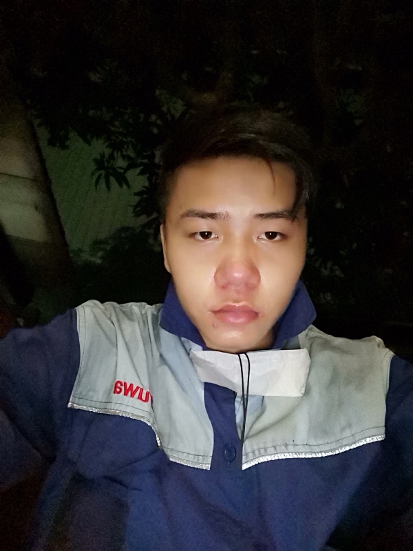 路过的第二张照片--大连相亲服务中心