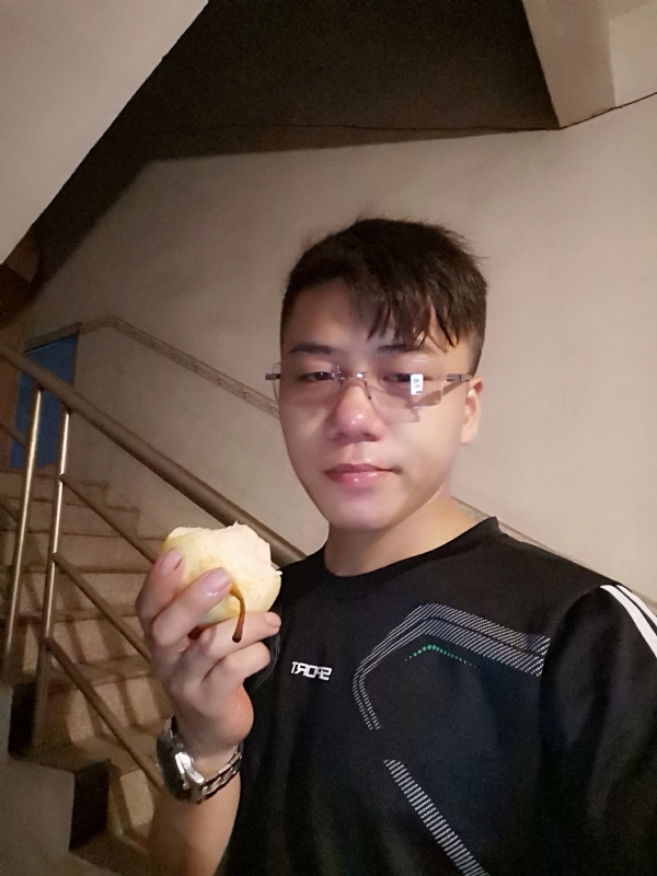 路过的第三张照片--大连相亲服务中心