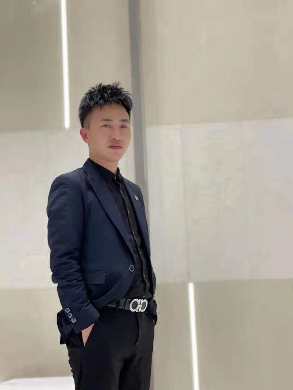 宋定鸿的第一张照片--大连相亲服务中心