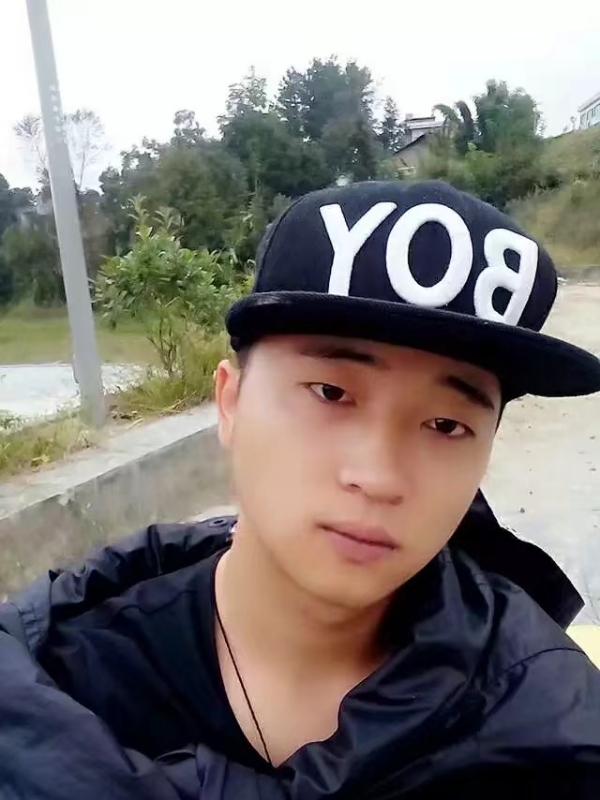 南来北往的第一张照片--大连相亲服务中心