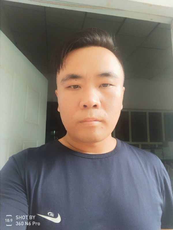 云的第二张照片--大连相亲服务中心