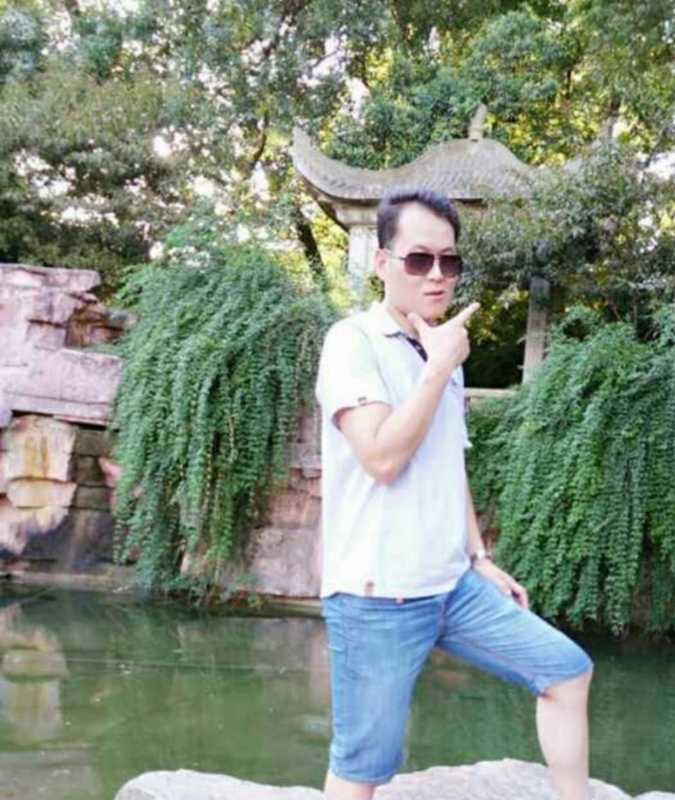 随缘的第一张照片--大连相亲服务中心