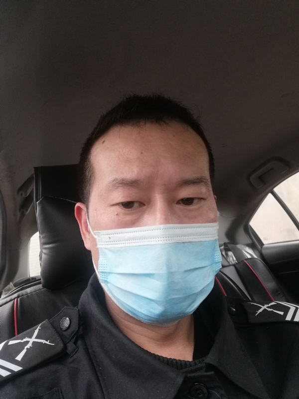 不会躲的刺猬的第一张照片--大连相亲服务中心