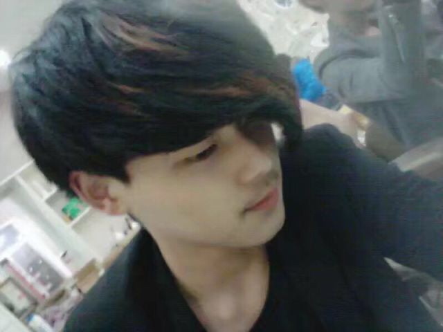 胡健男的第三张照片--大连相亲服务中心