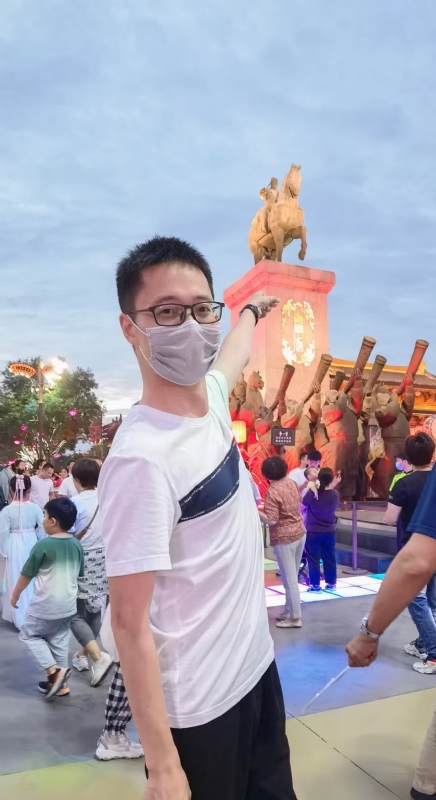 一休哥的第二张照片--大连相亲服务中心