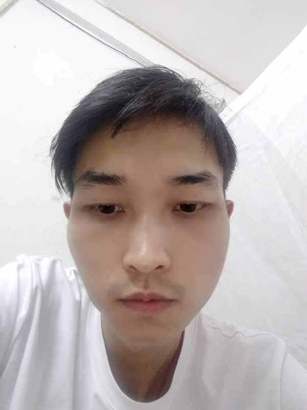 晴天的第二张照片--大连相亲服务中心