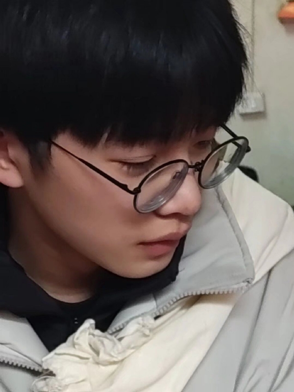 梦游的第一张照片--大连相亲服务中心