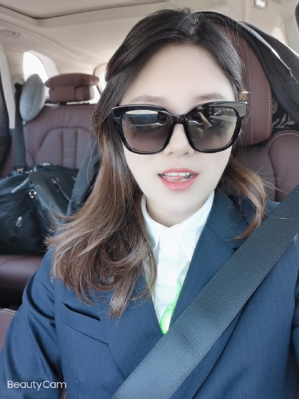 湖南妹子在深圳的第二张照片--大连相亲服务中心