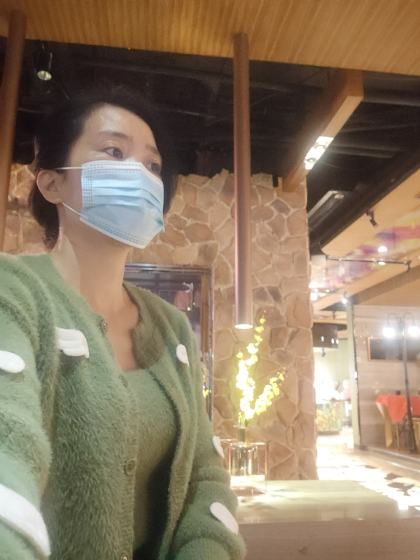 烟雨如墨的第三张照片--大连相亲服务中心