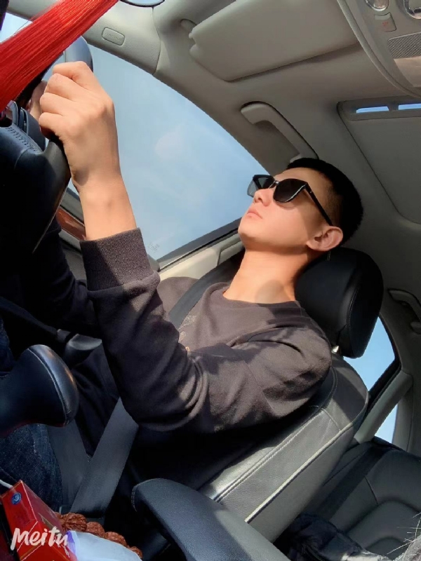 小五的第一张照片--大连相亲服务中心