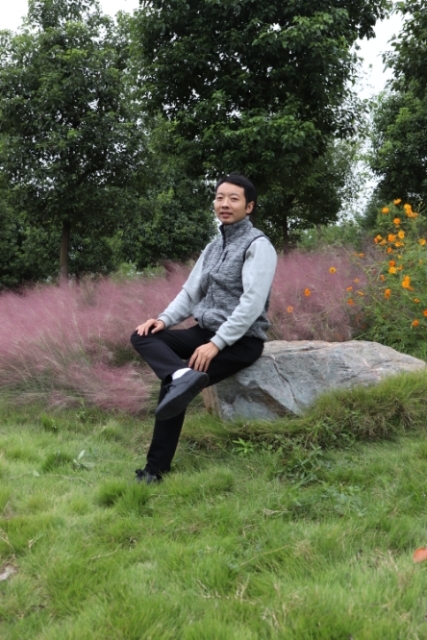 严小木的第一张照片--大连相亲服务中心