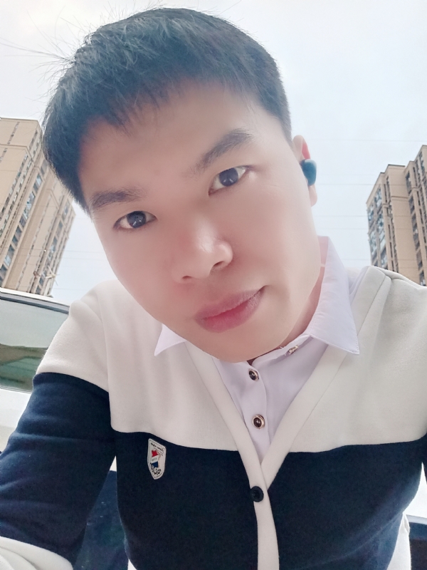 雨霁月清风的第二张照片--大连相亲服务中心