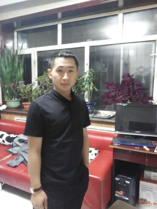 余生层楼的第一张照片--大连相亲服务中心