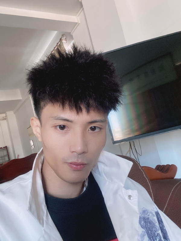 李邓平的第一张照片--大连相亲服务中心