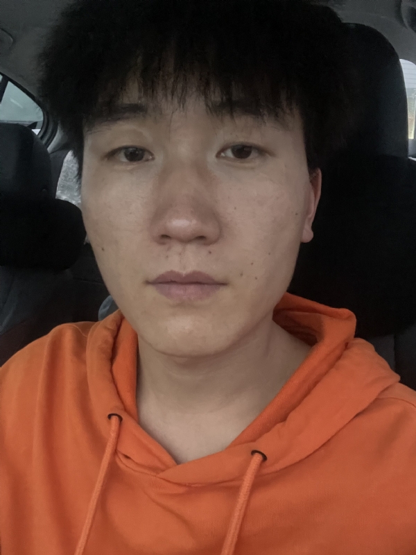 李的第二张照片--大连相亲服务中心