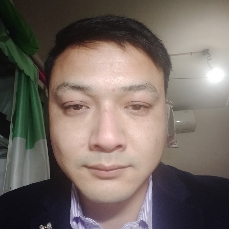 诸先生的第一张照片--大连相亲服务中心