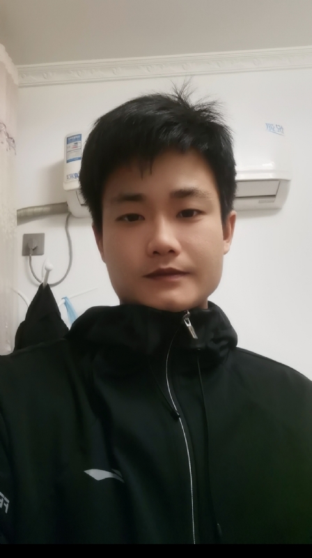 Mr丶Cui的第二张照片--大连相亲服务中心