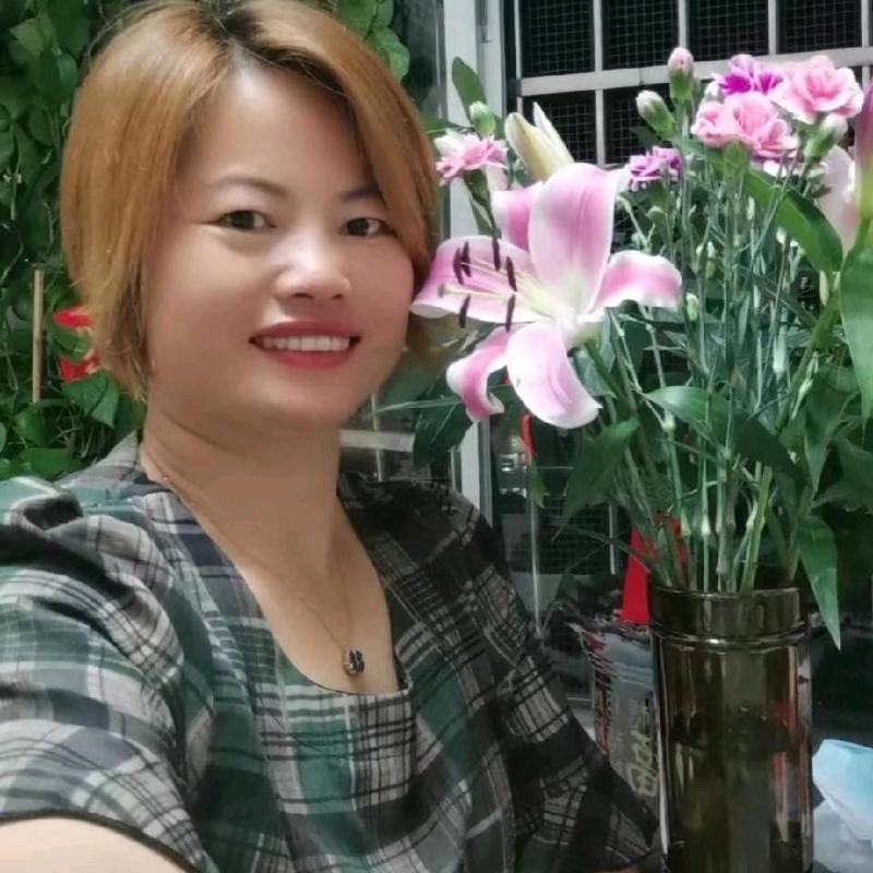 张敏娟的第一张照片--大连相亲服务中心