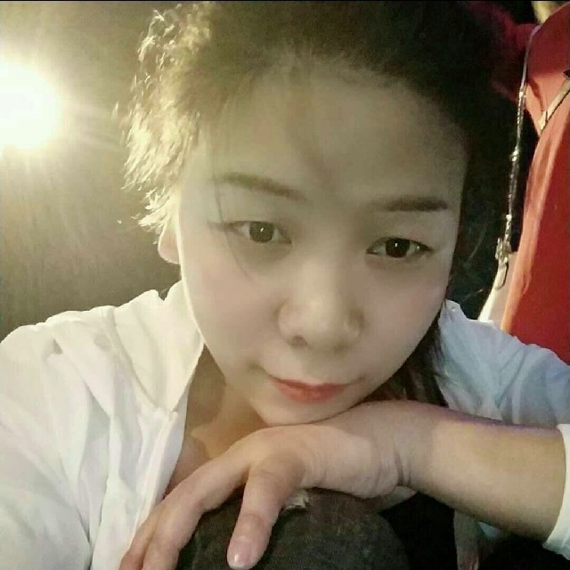 林露的第一张照片--大连相亲服务中心