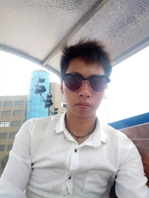 寻缘的第二张照片--大连相亲服务中心