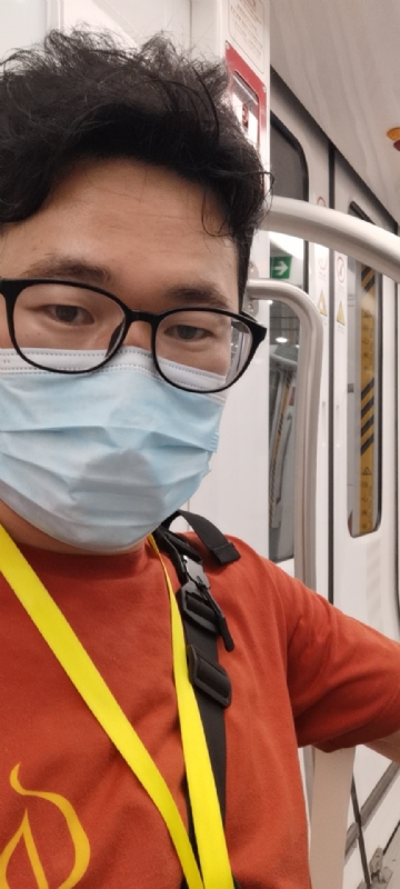 鲮的第三张照片--大连相亲服务中心