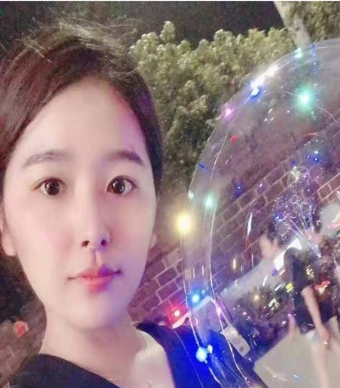 心碎小猪的第一张照片--大连相亲服务中心