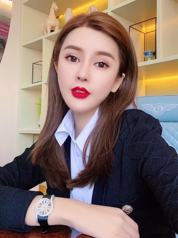 李嘉薇的第一张照片--大连相亲服务中心