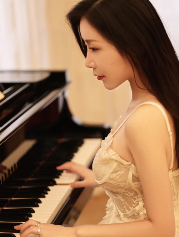 linlin的第二张照片--大连相亲服务中心