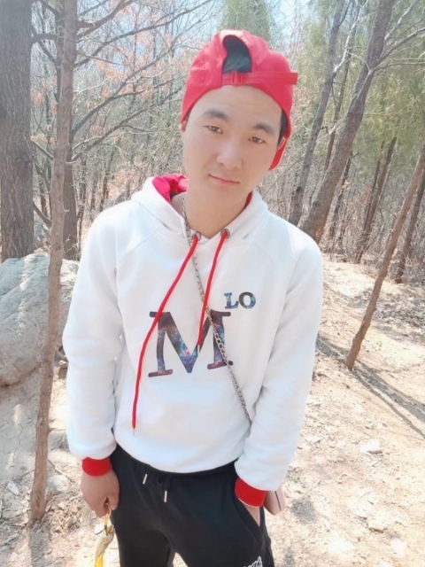 天赐人生的第一张照片--大连相亲服务中心