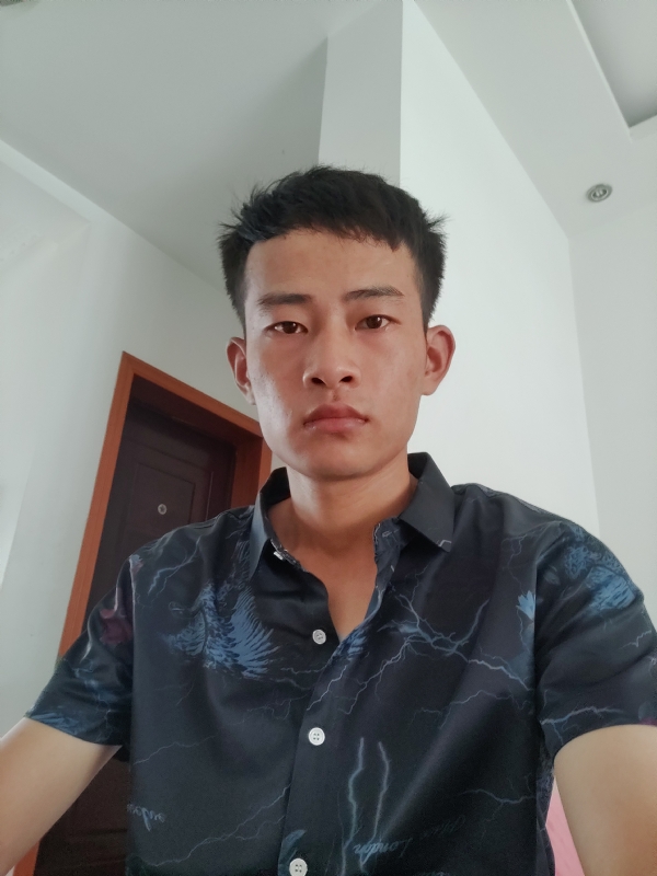 彳亍的第二张照片--大连相亲服务中心