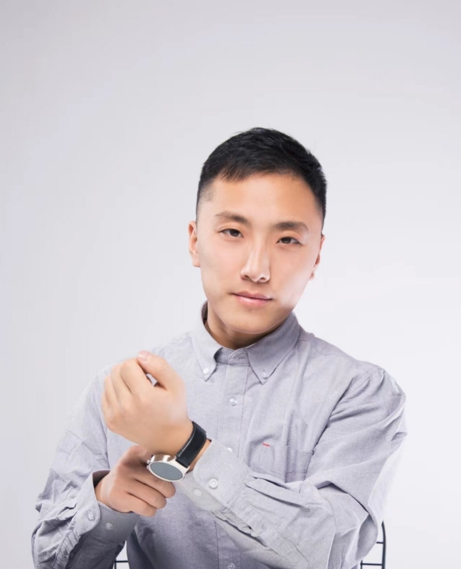 孤独的小屁猪的第一张照片--大连相亲服务中心