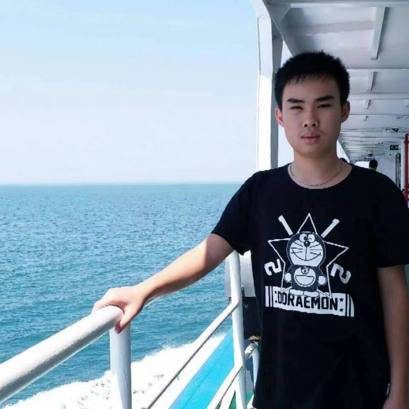 小绅士的第三张照片--大连相亲服务中心