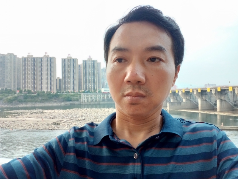 yangguang的第一张照片--大连相亲服务中心