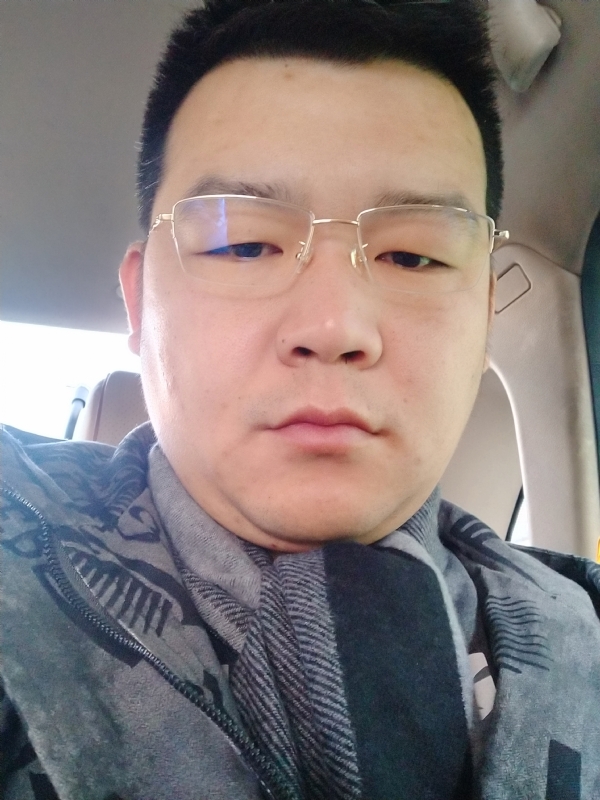 丶情歌的第一张照片--大连相亲服务中心