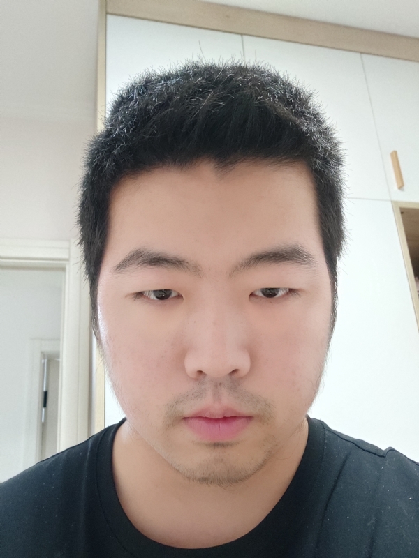 阿杰的第一张照片--大连相亲服务中心