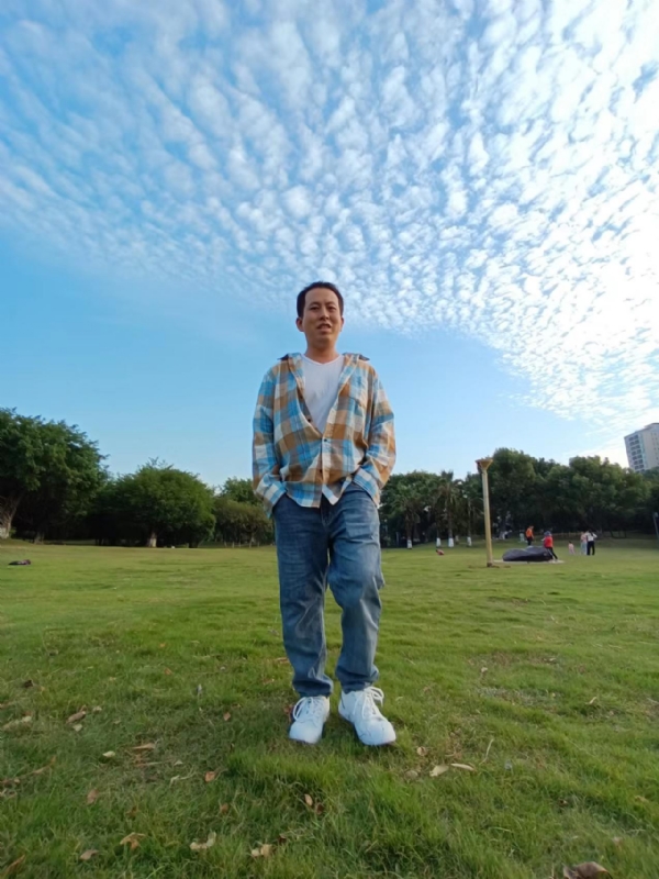 曹先生的第三张照片--大连相亲服务中心