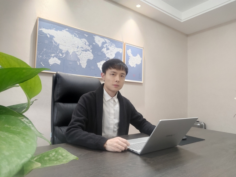 雨落花声的第一张照片--大连相亲服务中心