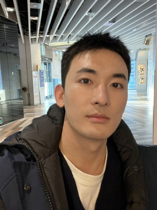 請叫先生的第一张照片--大连相亲服务中心