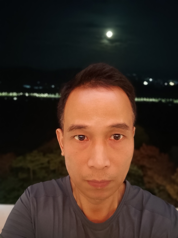 辉哥的第一张照片--大连相亲服务中心