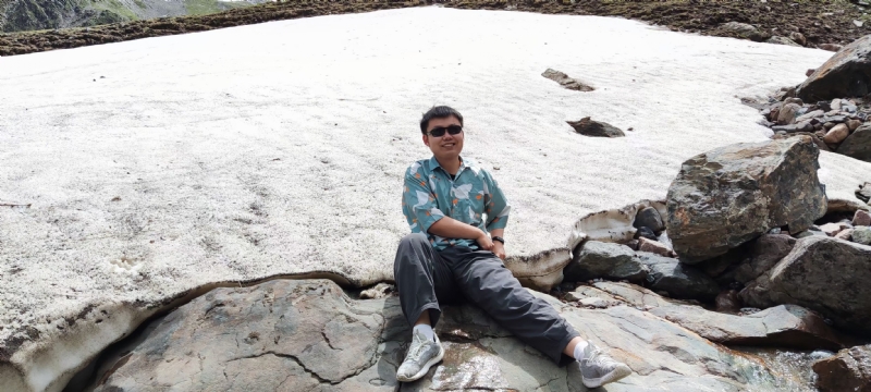 顶顶少年的第一张照片--大连相亲服务中心